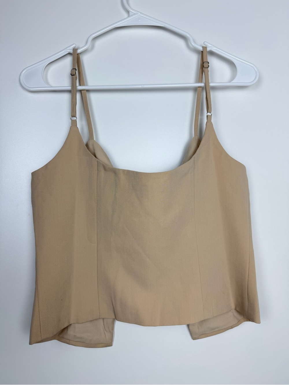 BY.DYLN Ren Top Sand Size Medium - Picture 9 of 11